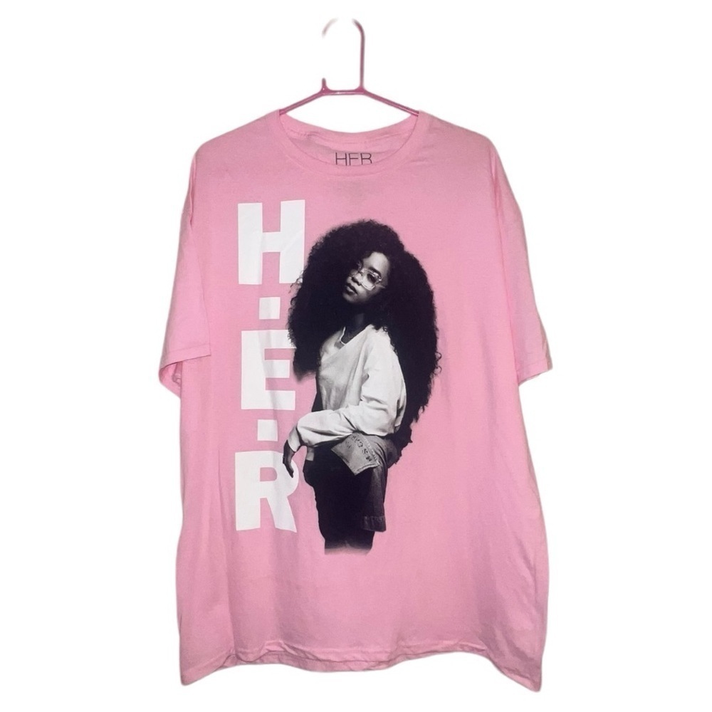 H.E.R. Graphic T-Shirt large NWOT